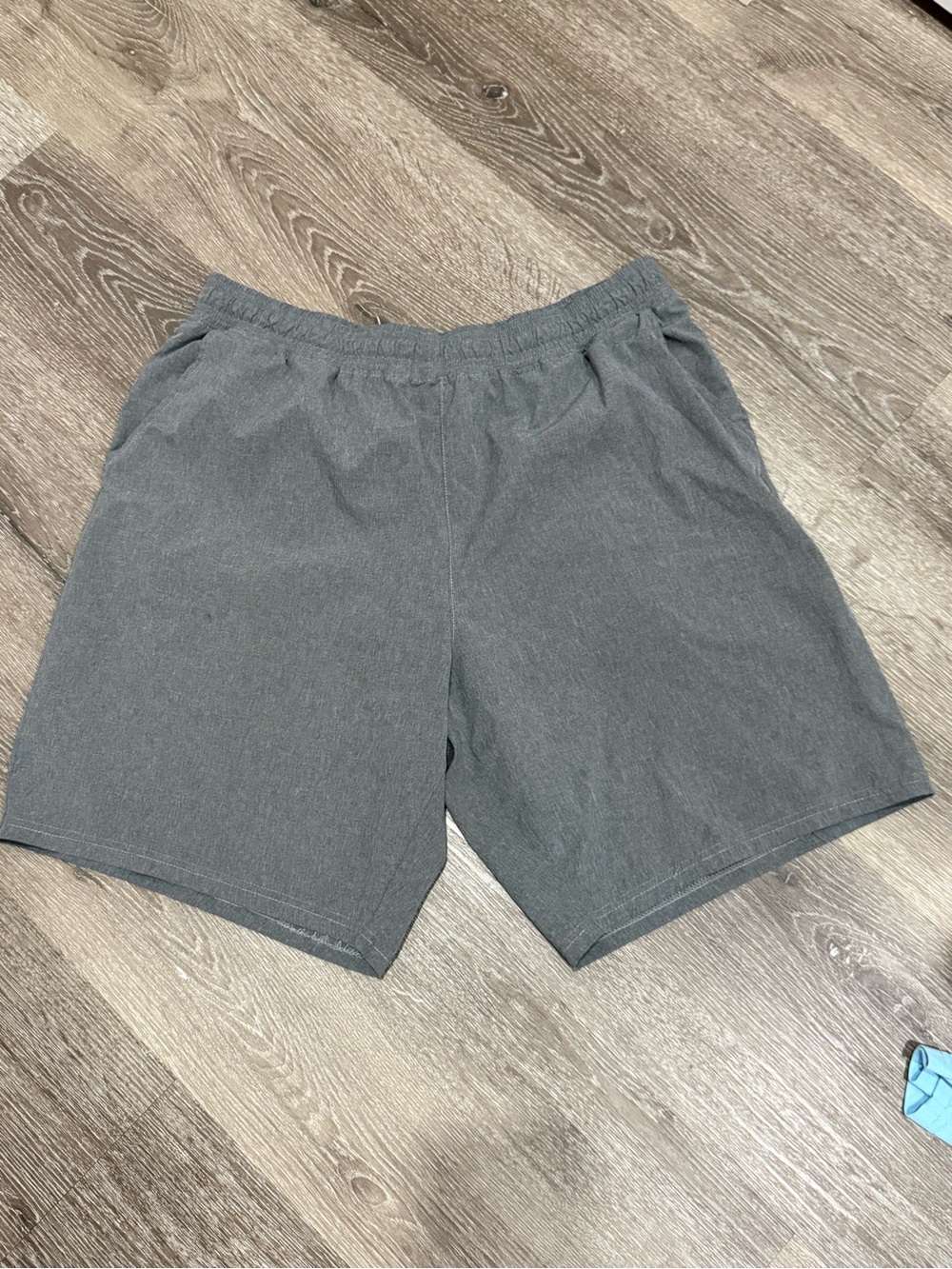 Men's Athletic Gray Elastic-Waist Shorts